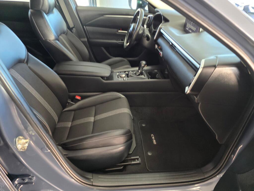 Used 2024 MAZDA CX-50 AWD 2.5 S w/ Cargo Package image 42
