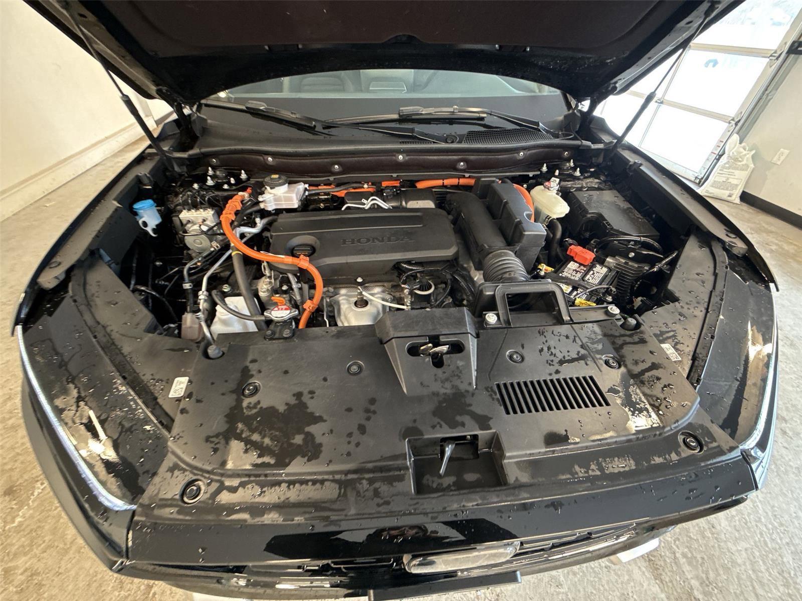 Used 2025 Honda CR-V Sport Touring image 18