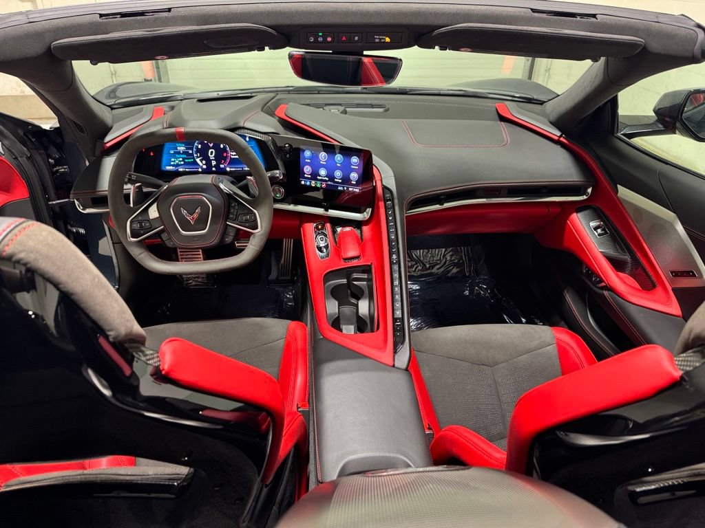 Used 2020 Chevrolet Corvette Stingray Premium Conv w/ 3LT Preferred Equipment Group RWD image 32