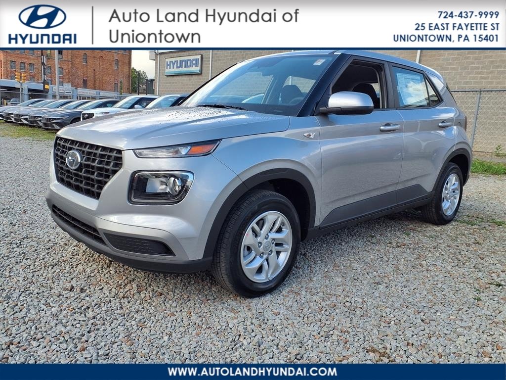 New 2025 Hyundai Venue SE image 1