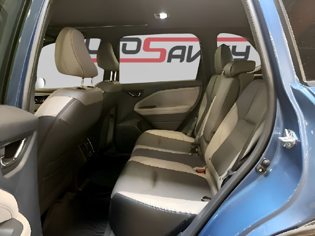 Used 2025 Subaru Forester Limited AWD/4WD image 26