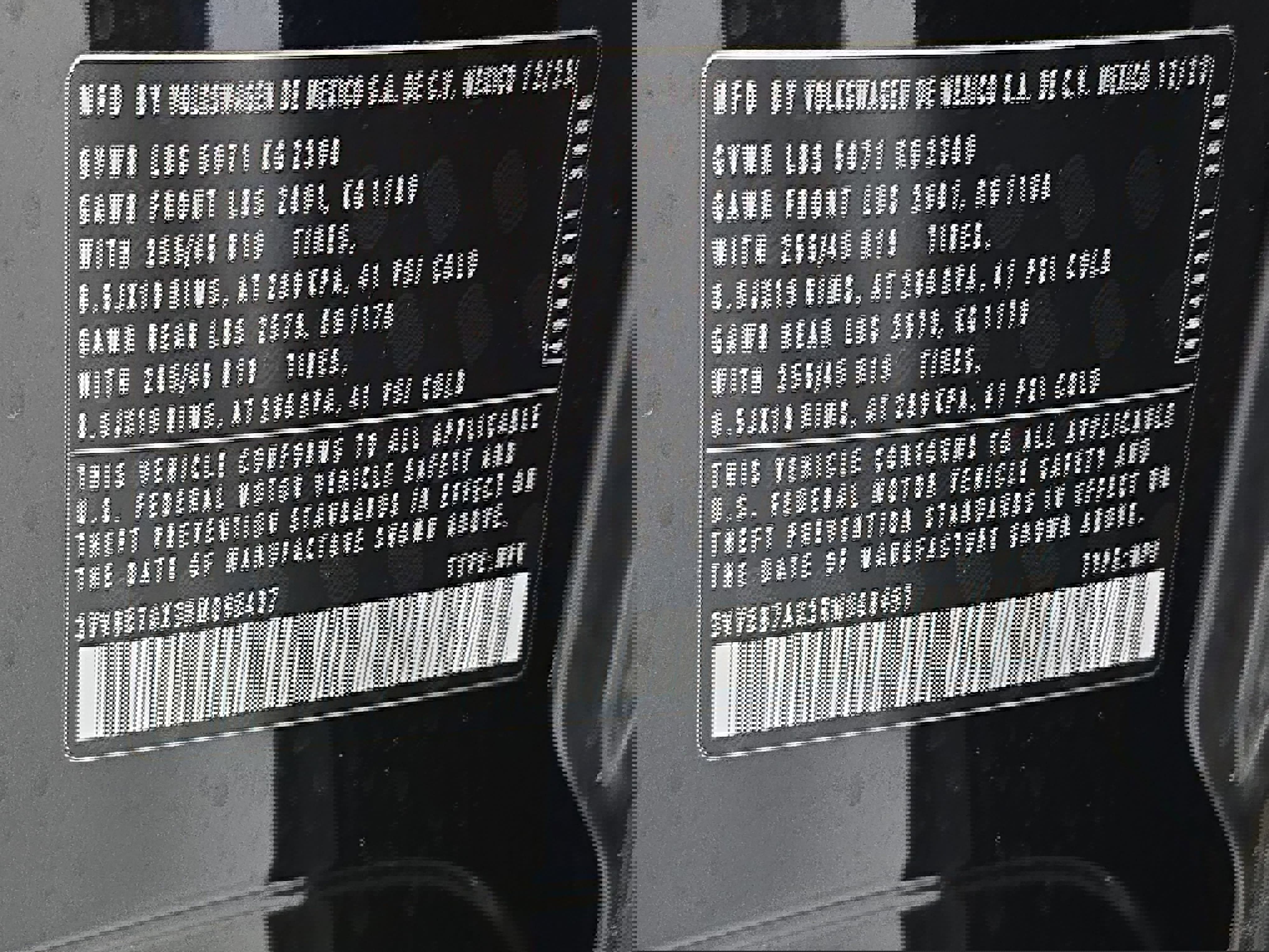 Certified 2024 Volkswagen Tiguan SE R-Line image 36