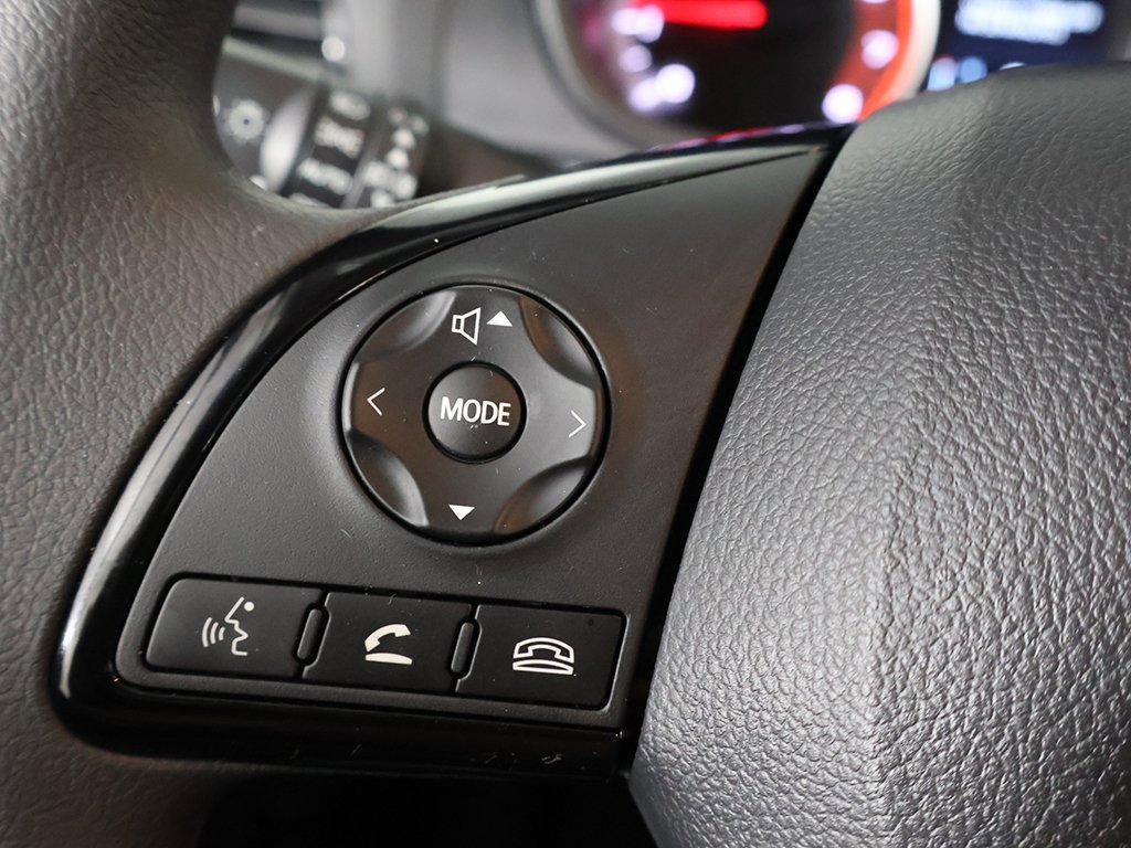 New 2025 Mitsubishi Eclipse Cross LE image 30