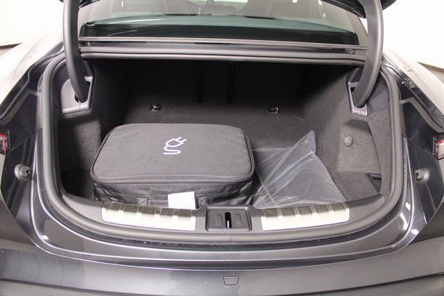 New 2025 Porsche Taycan image 21