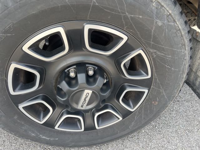 Used 2023 Ford F250 Platinum AWD/4WD image 14