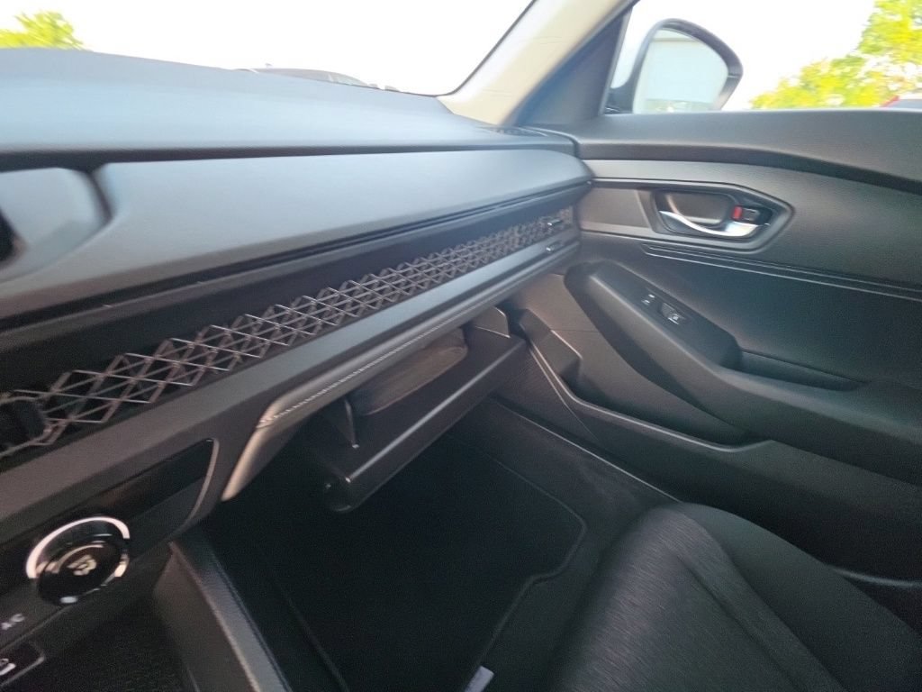 Used 2025 Honda Accord LX image 20