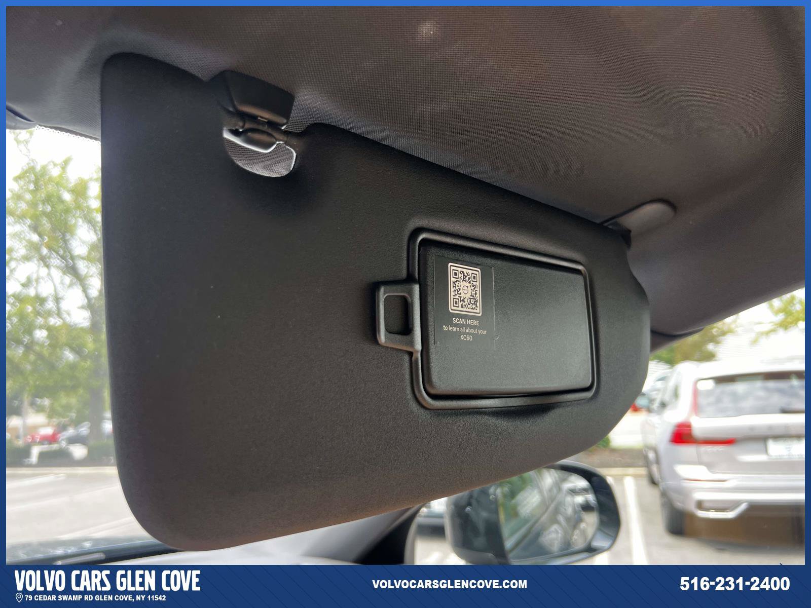 Certified 2025 Volvo XC60 B5 Ultra w/ Protection Package Premier AWD/4WD image 32