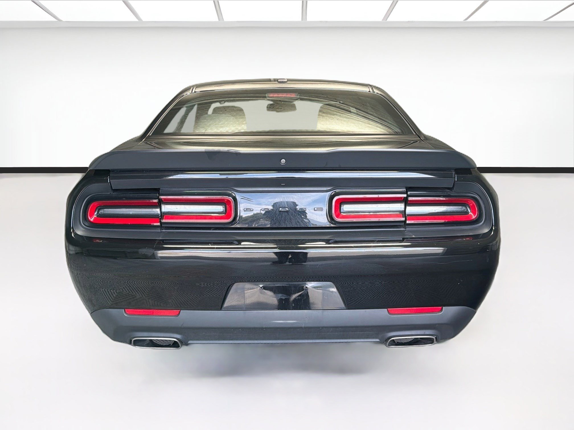 Used 2023 Dodge Challenger SXT w/ Blacktop Package RWD image 5