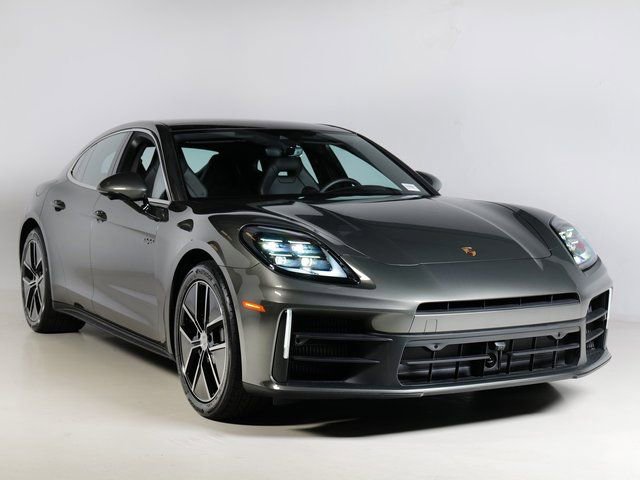 New 2025 Porsche Panamera 4 image 7