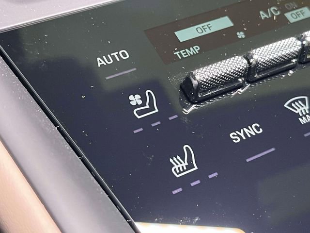 New 2026 Porsche Macan 4 Electric image 37