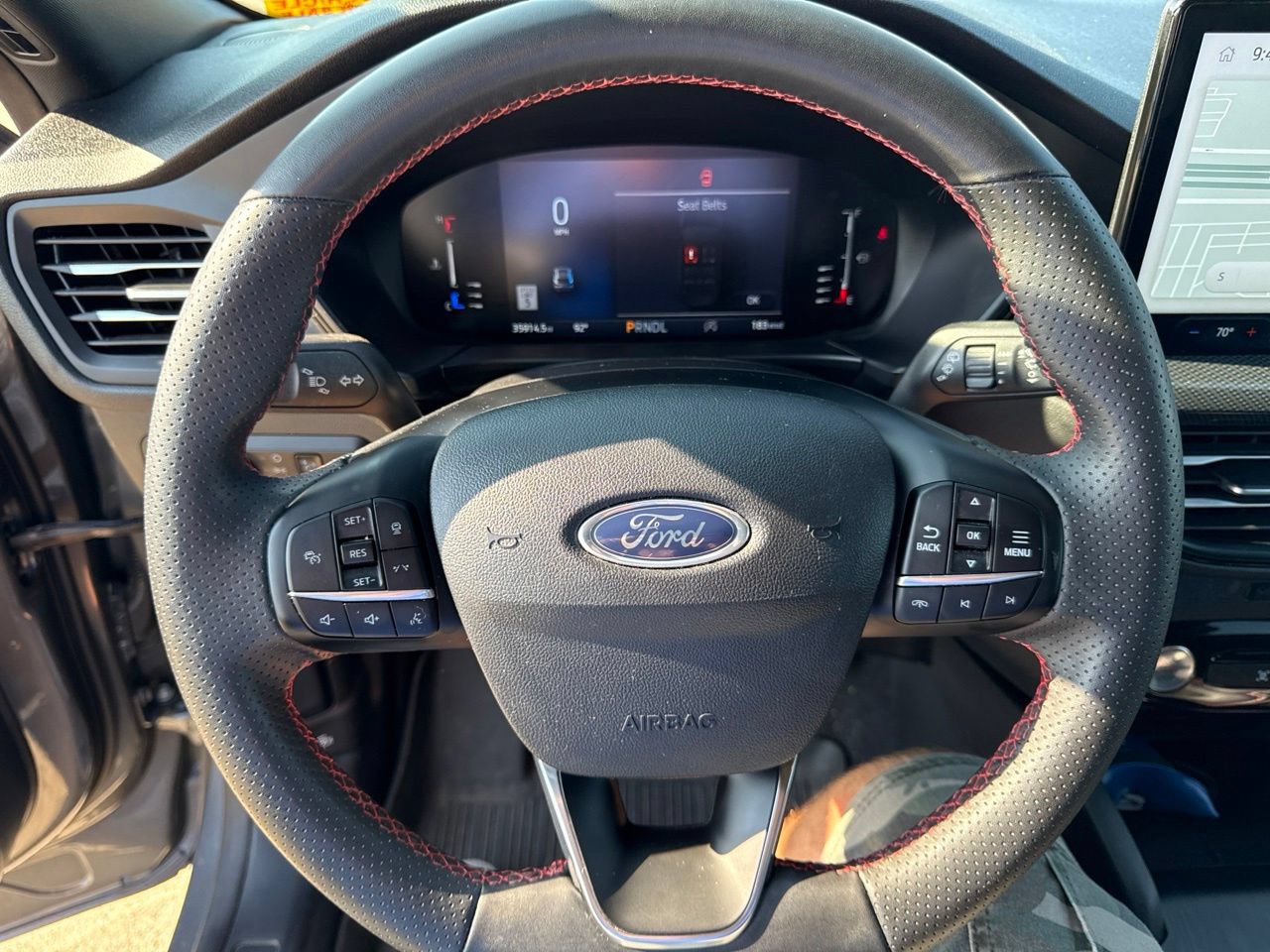 Used 2024 Ford Escape ST-Line w/ Tech Pack #1 FWD image 22