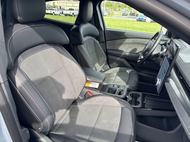 Used 2025 Ford Mustang Mach-E GT AWD/4WD image 13