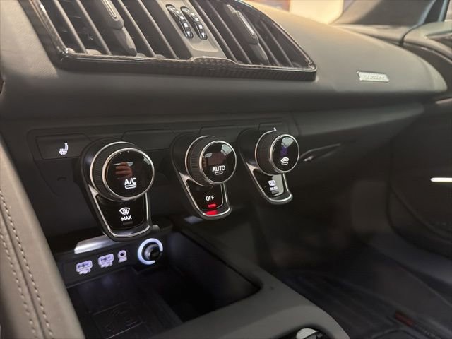 Used 2020 Audi R8 V10 performance image 20