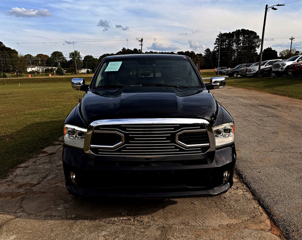Used 2015 RAM 1500 Limited AWD/4WD image 2