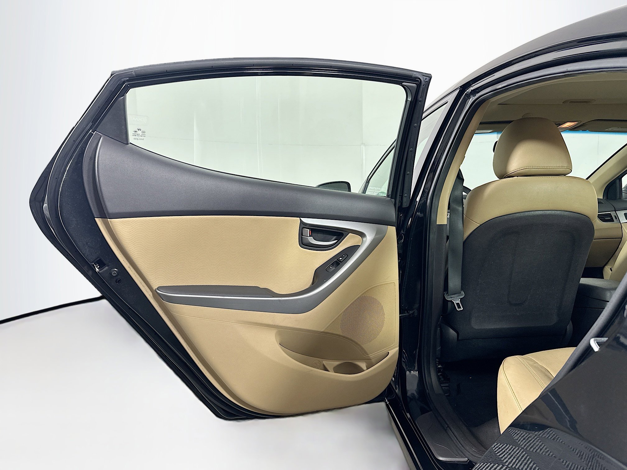 Used 2012 Hyundai Elantra Limited w/ Technology Pkg 5 FWD image 27