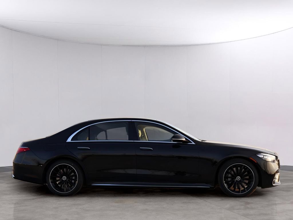 New 2026 Mercedes-Benz S 580 4MATIC Sedan image 4