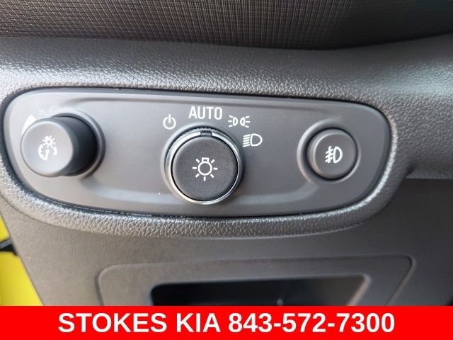 Used 2023 Chevrolet TrailBlazer RS w/ Sun and Liftgate Package AWD/4WD image 19