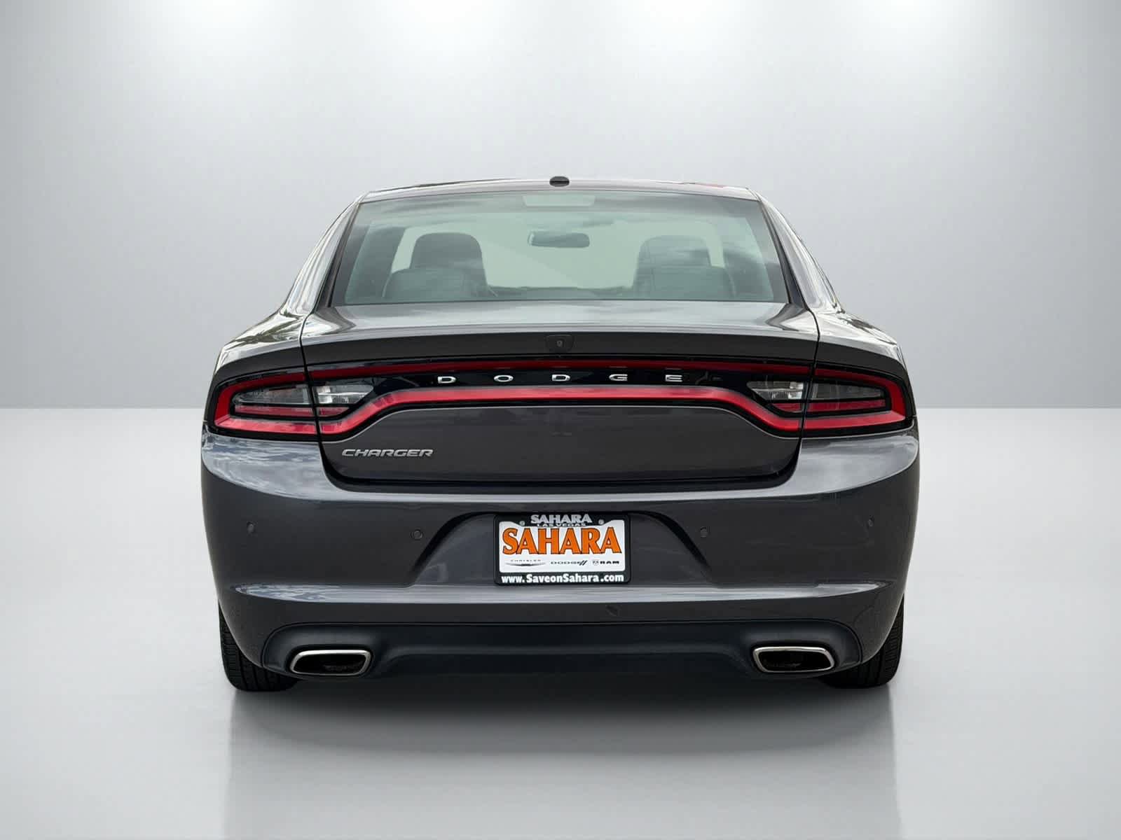 Certified 2021 Dodge Charger SXT w/ Leather Interior Group RWD image 5