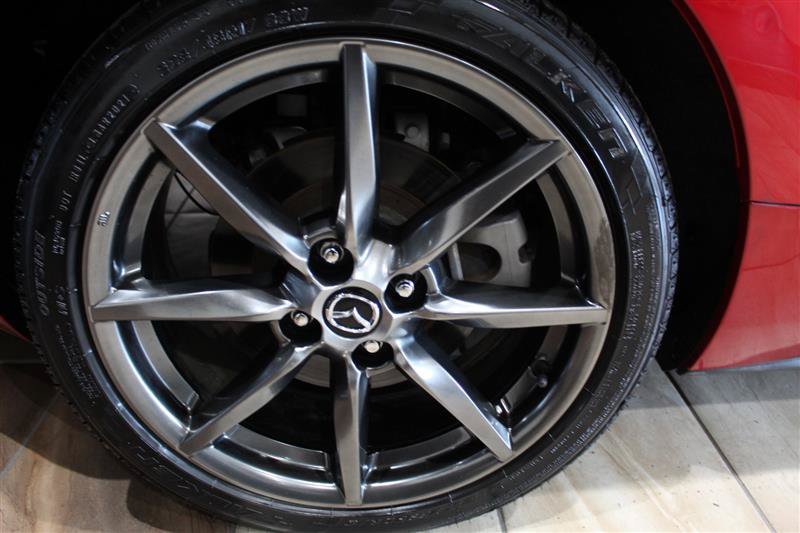 Used 2016 MAZDA MX-5 Miata Grand Touring RWD image 12
