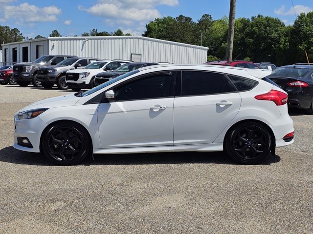 Used 2017 Ford Focus ST FWD image 13