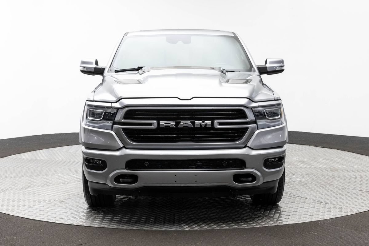Used 2022 RAM 1500 Laramie AWD/4WD image 3
