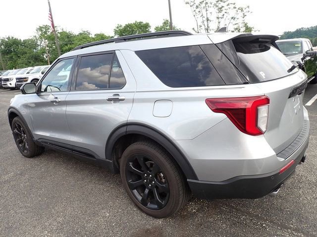 Used 2023 Ford Explorer ST-Line w/ Class IV Trailer Tow Package AWD/4WD image 4