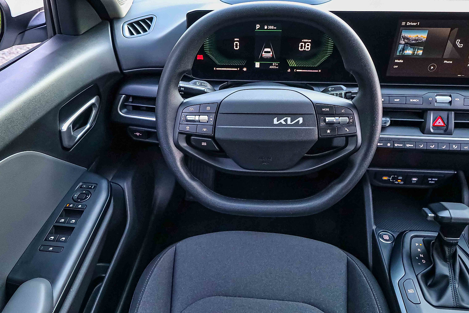 Certified 2025 Kia K4 FWD image 16