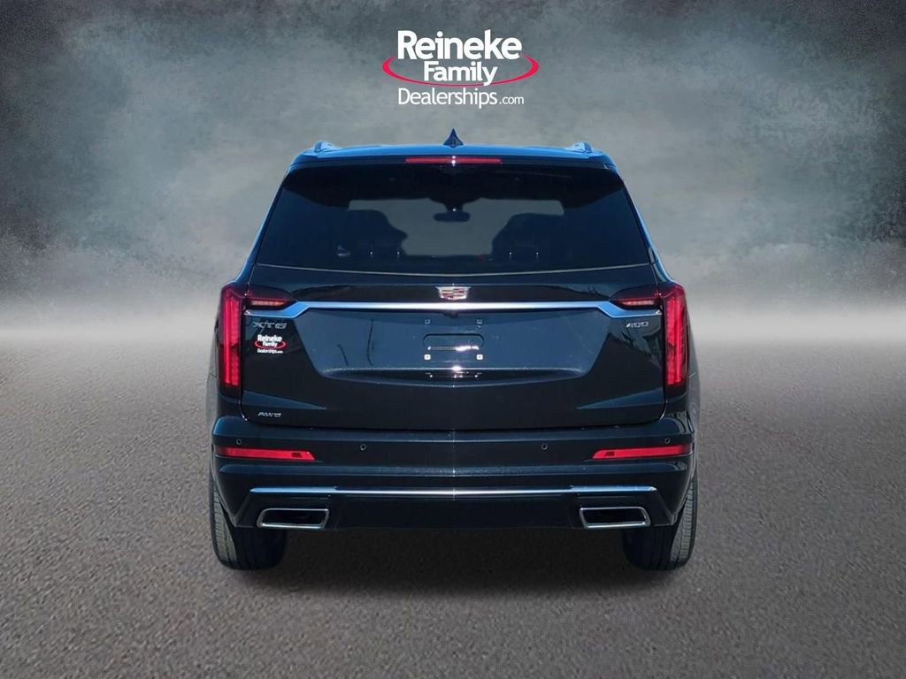 Used 2024 Cadillac XT6 Premium Luxury w/ Technology Package image 6