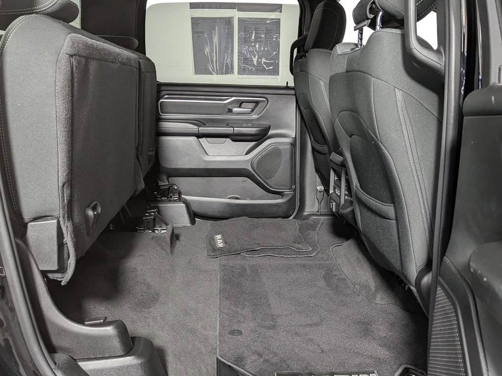 Used 2021 RAM 1500 Big Horn AWD/4WD image 39