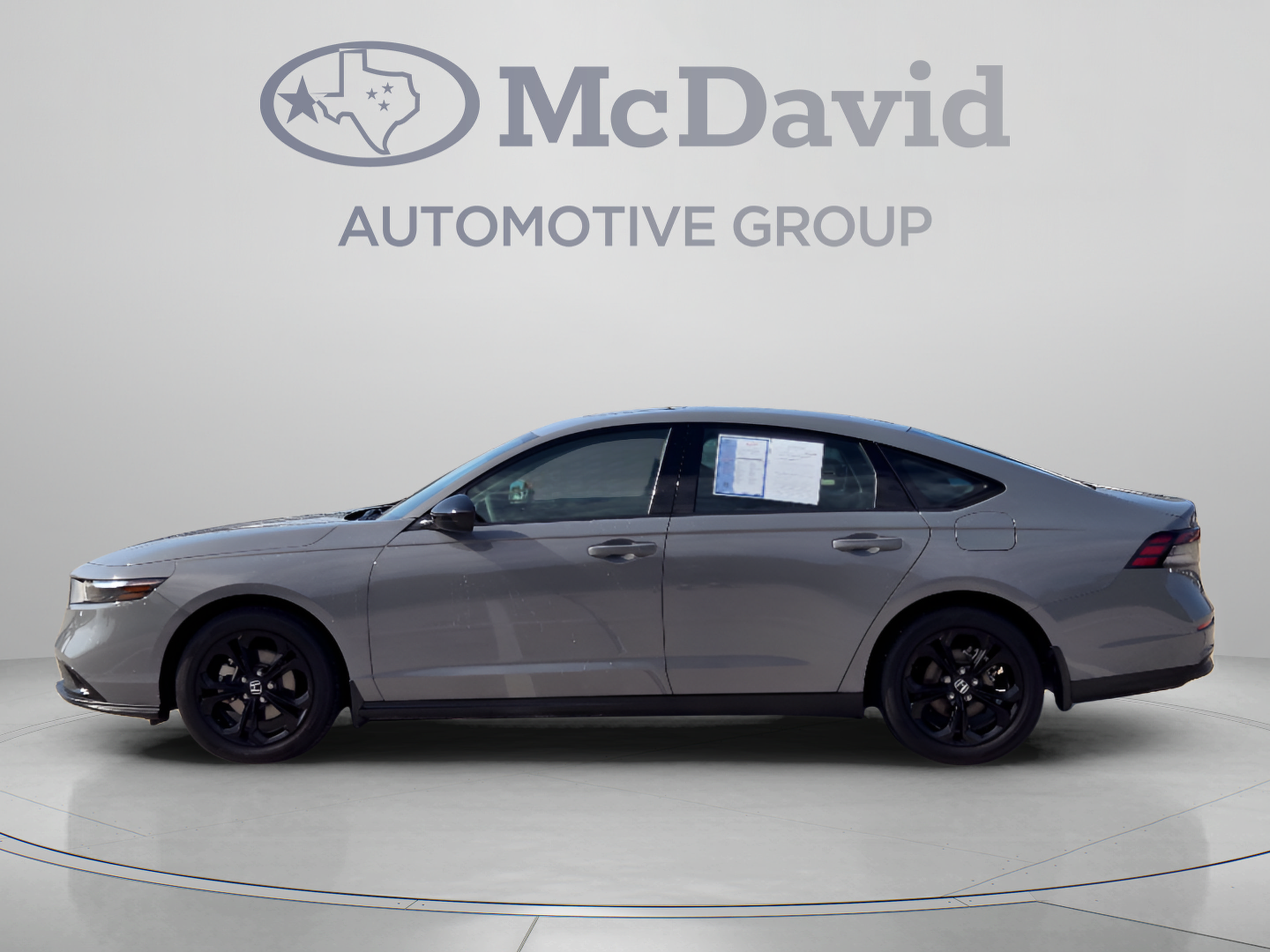 Used 2025 Honda Accord SE image 2
