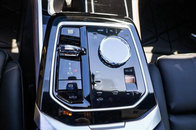 New 2025 BMW 760i xDrive image 19