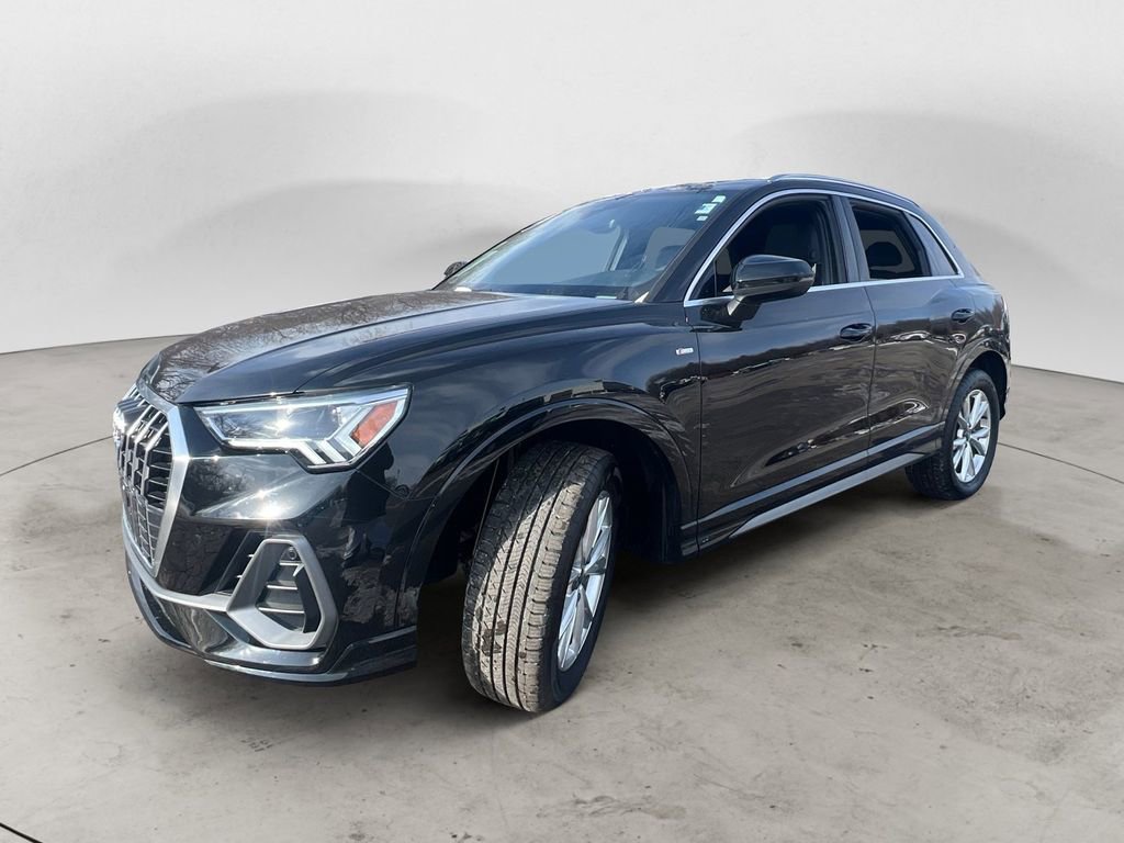 Used 2025 Audi Q3 2.0T Premium image 6