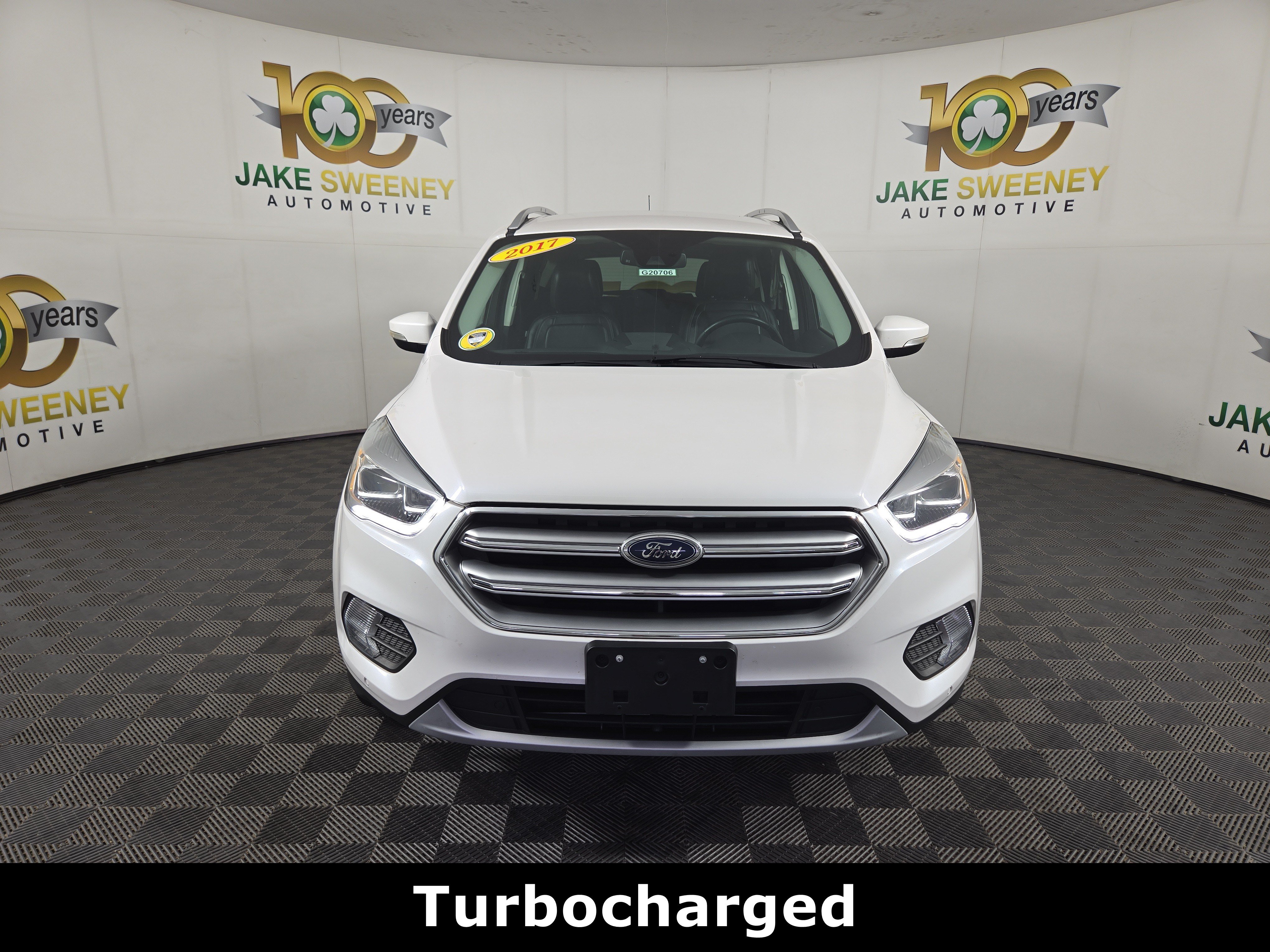 Used 2017 Ford Escape Titanium w/ Equipment Group 301A FWD image 2