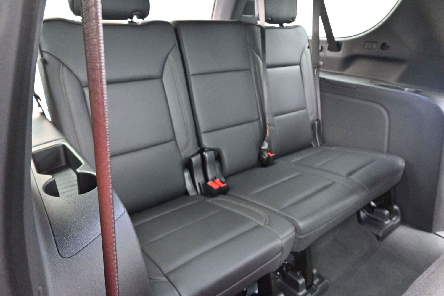 Used 2025 Chevrolet Suburban High Country AWD/4WD image 41