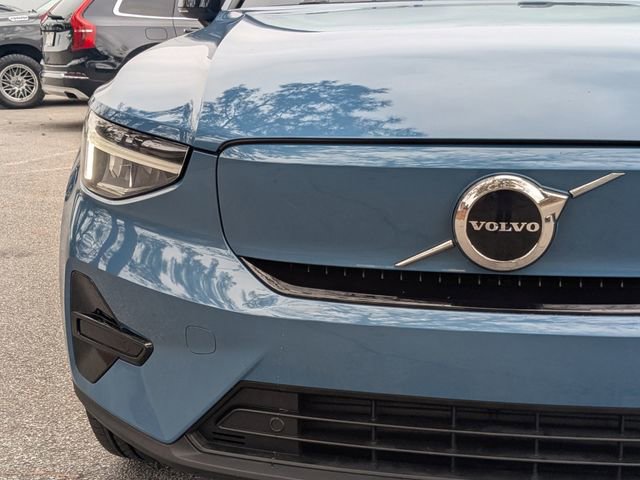 Certified 2023 Volvo C40 Recharge Core image 13