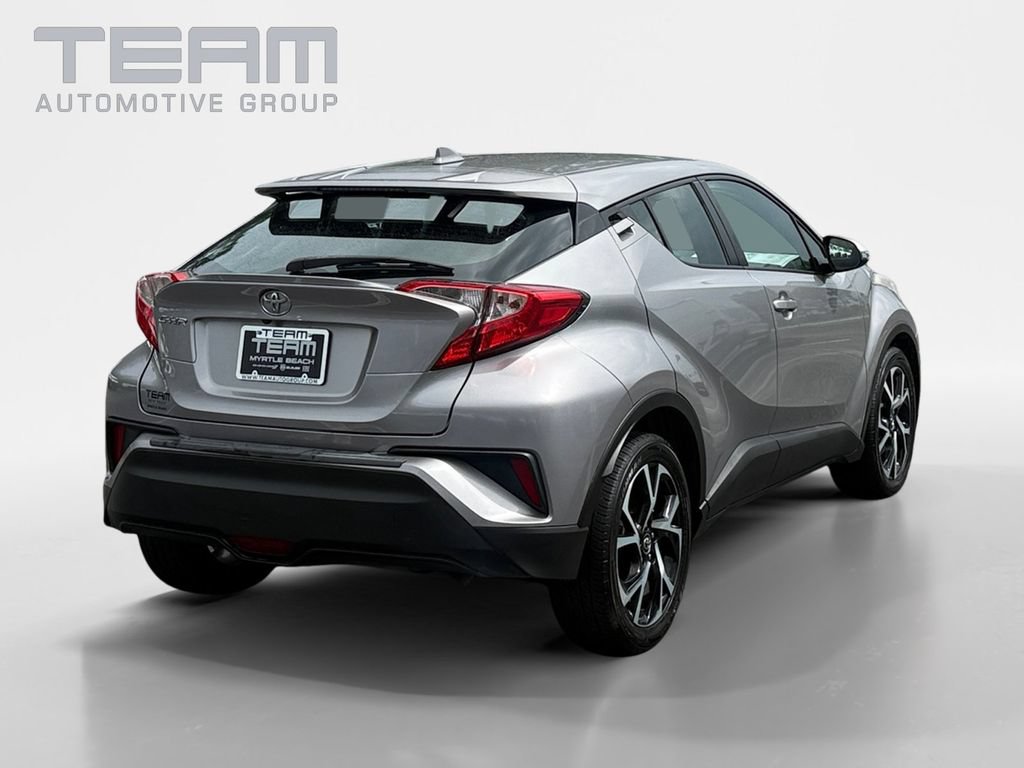 Used 2018 Toyota C-HR XLE FWD image 7