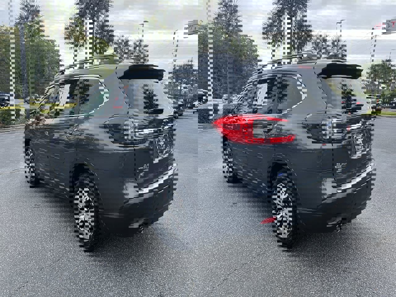 Used 2023 Subaru Ascent Premium w/ Convenience Package image 8