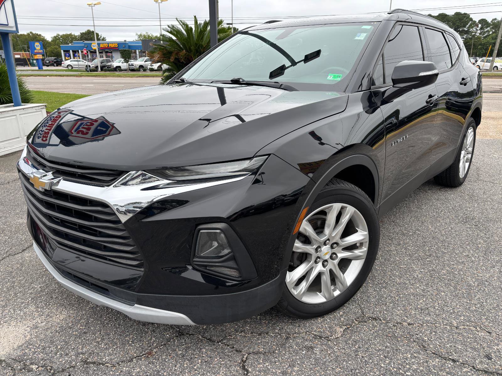 Used 2020 Chevrolet Blazer LT w/ LPO, Cargo Package image 2