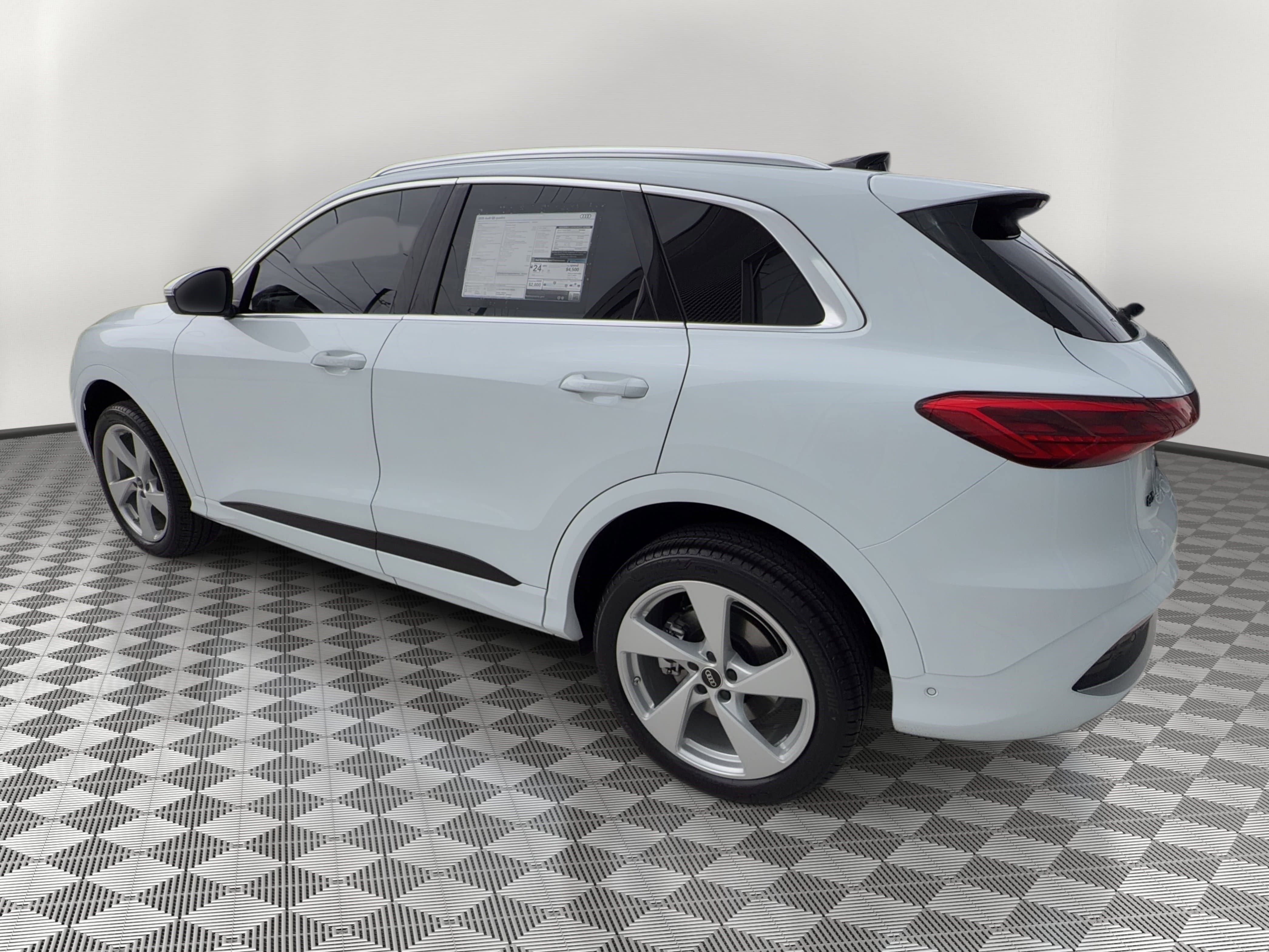 New 2026 Audi Q5 Premium Plus image 3