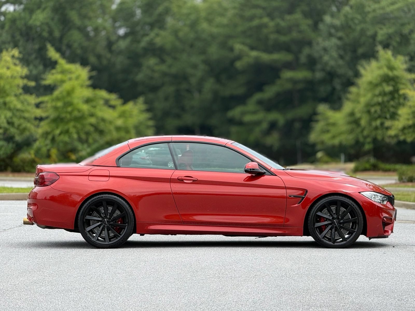 Used 2016 BMW M4 Convertible RWD image 12