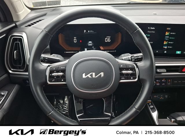Certified 2025 Kia Sorento S w/ Panoramic Sunroof Package AWD/4WD image 23