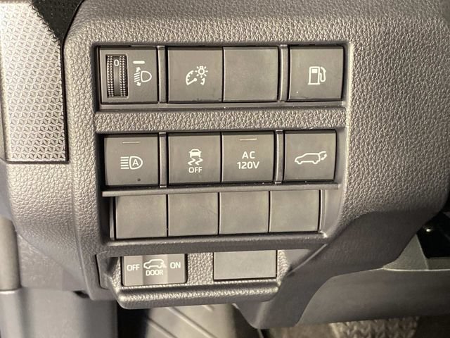 Used 2025 Toyota 4Runner Limited w/ Tow Technology Package AWD/4WD image 15