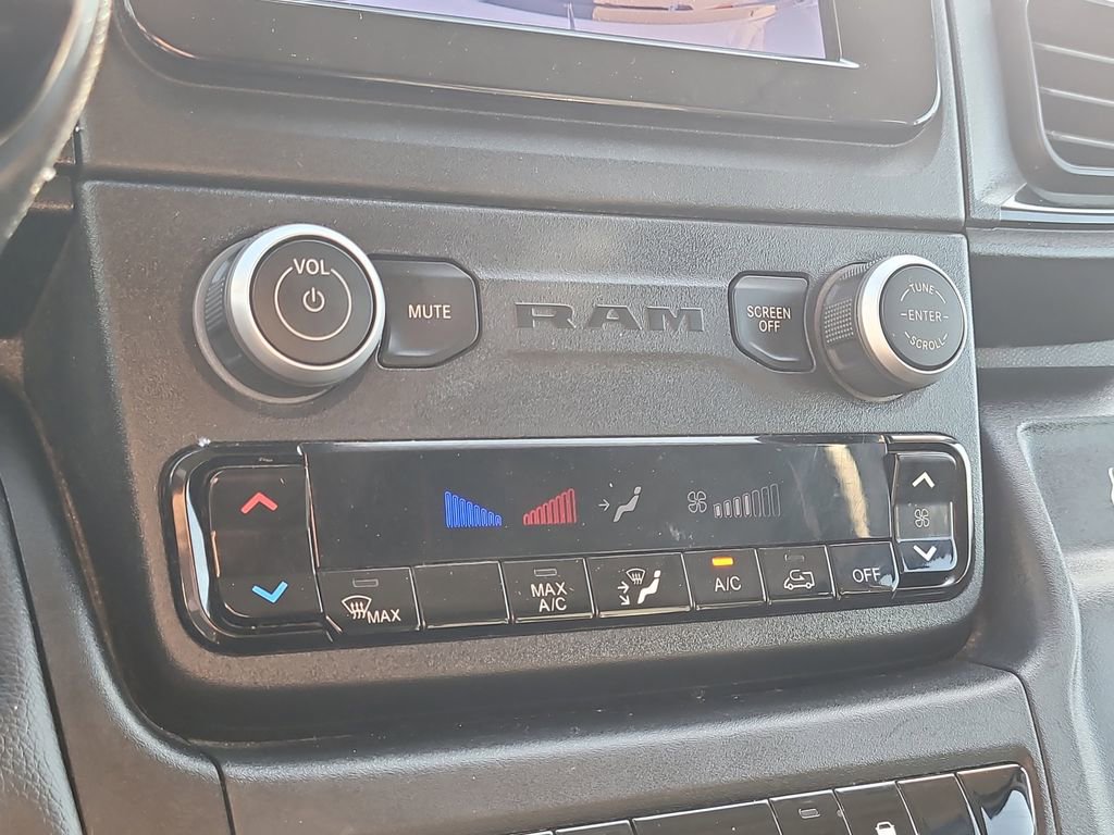 Used 2023 RAM ProMaster 2500 image 21