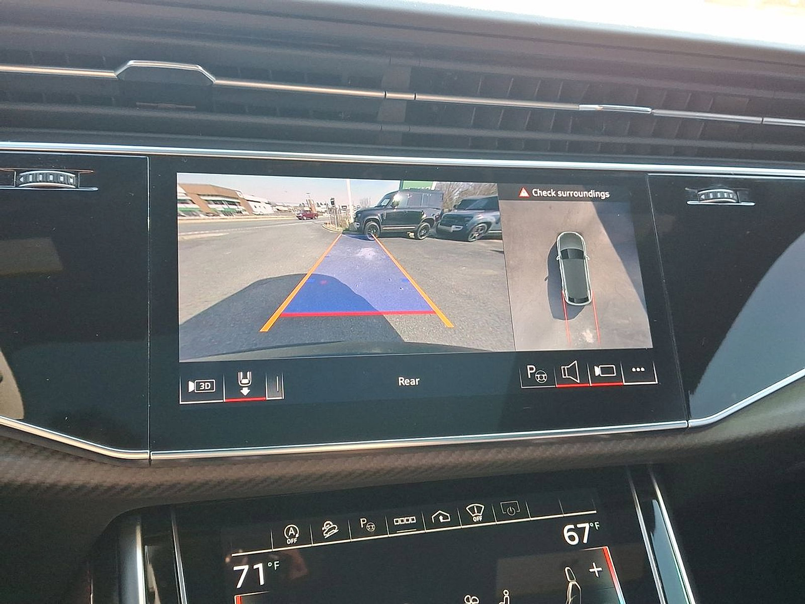 Used 2024 Audi RS Q8 image 25