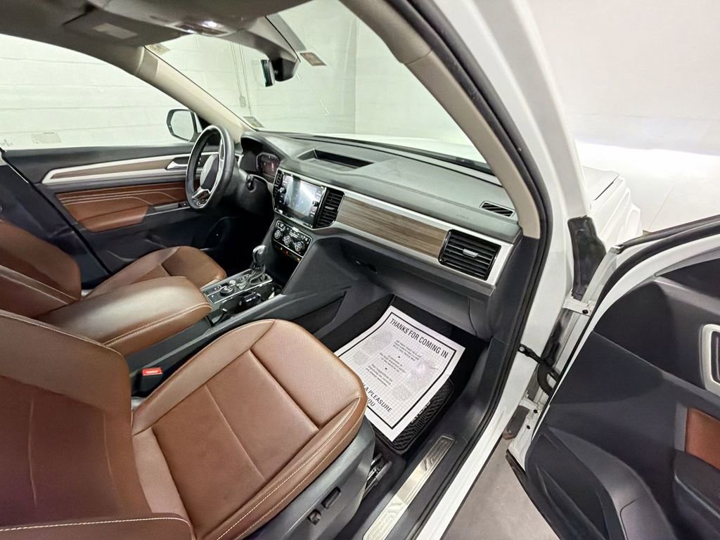 Used 2022 Volkswagen Atlas SEL image 29