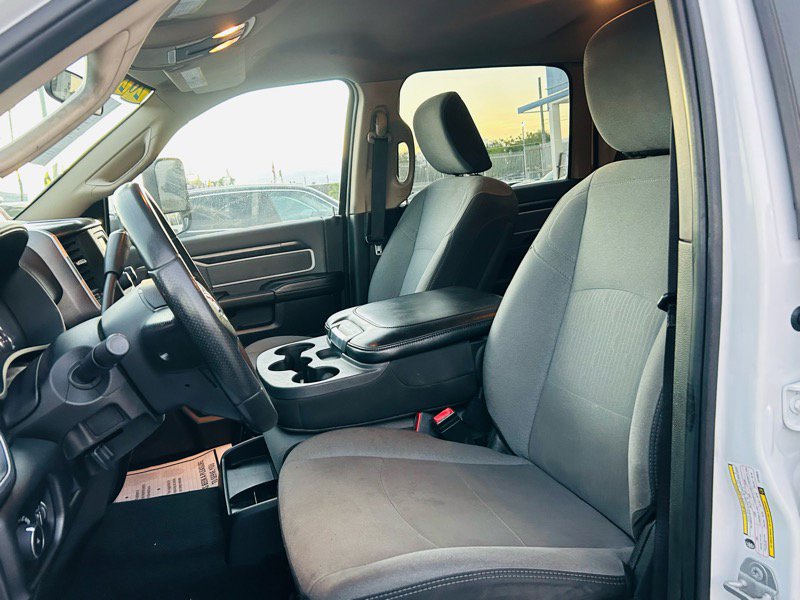 Used 2020 RAM 3500 Big Horn image 10