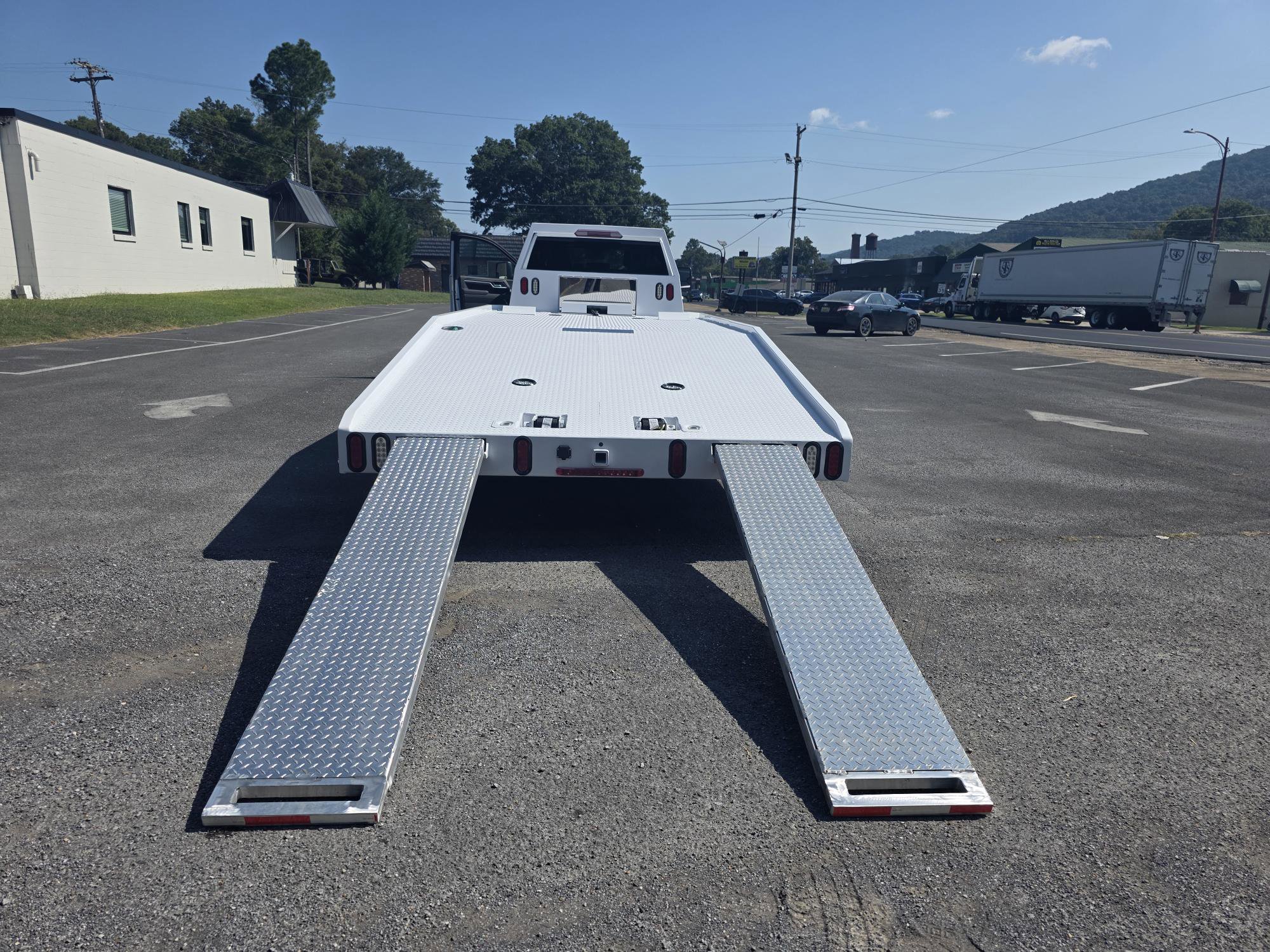 New 2025 Chevrolet Silverado 3500 LT w/ Convenience Package image 13