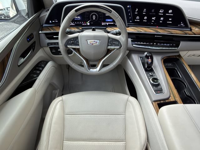 Used 2023 Cadillac Escalade Sport Platinum w/ LPO, Floor Liner Package AWD/4WD image 14