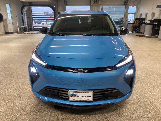 New 2027 Chevrolet Bolt LT w/ Comfort Package FWD image 2