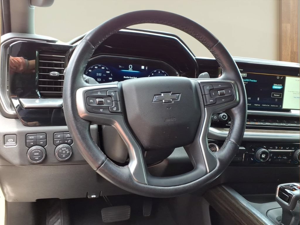 Certified 2022 Chevrolet Silverado 1500 LT Trail Boss w/ LT Trail Boss Premium Package AWD/4WD image 3